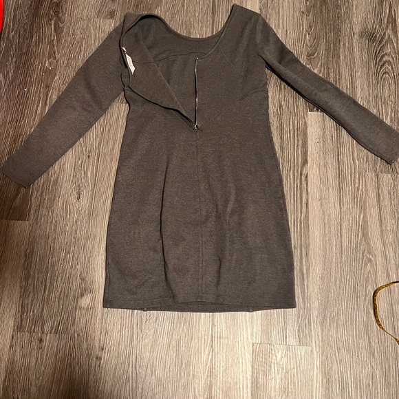Athleta Gray Sheath Dress 3/4 Sleeve Crew Neck - Picture 8 of 10